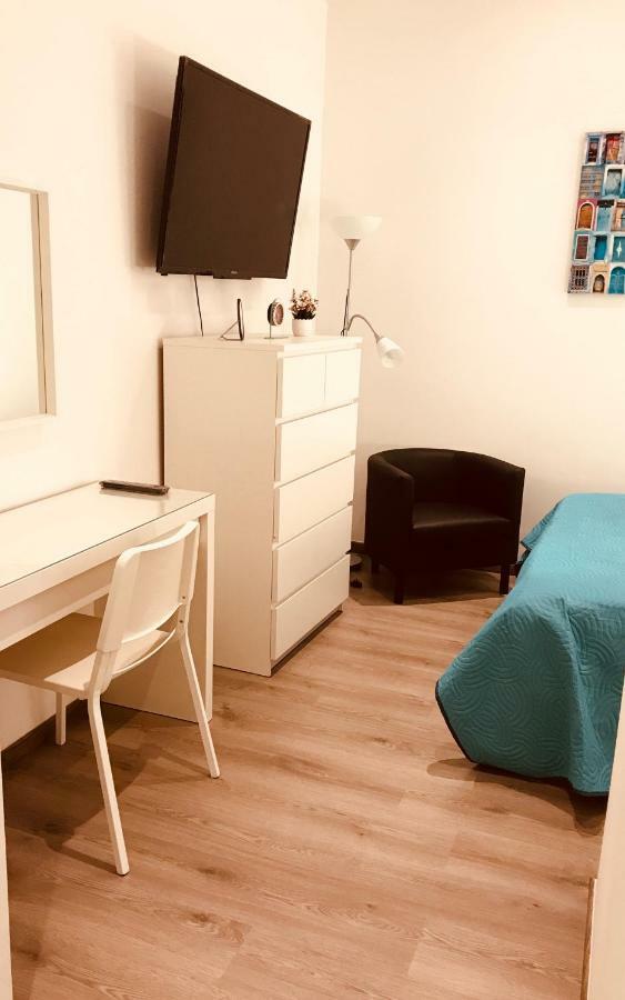 St. Julians Homestay Saint Julian's ภายนอก รูปภาพ